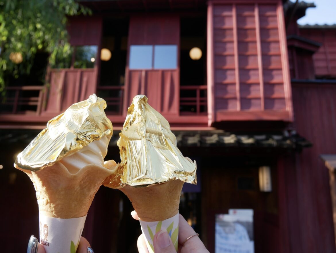 Kanazawa food gold leaf soft serve ice cream in Higashi Chaya, Kanazawa